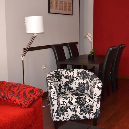 Apartamento Acueducto, Tres Dormitorios Y Parking Gratis Mérida Luaran gambar