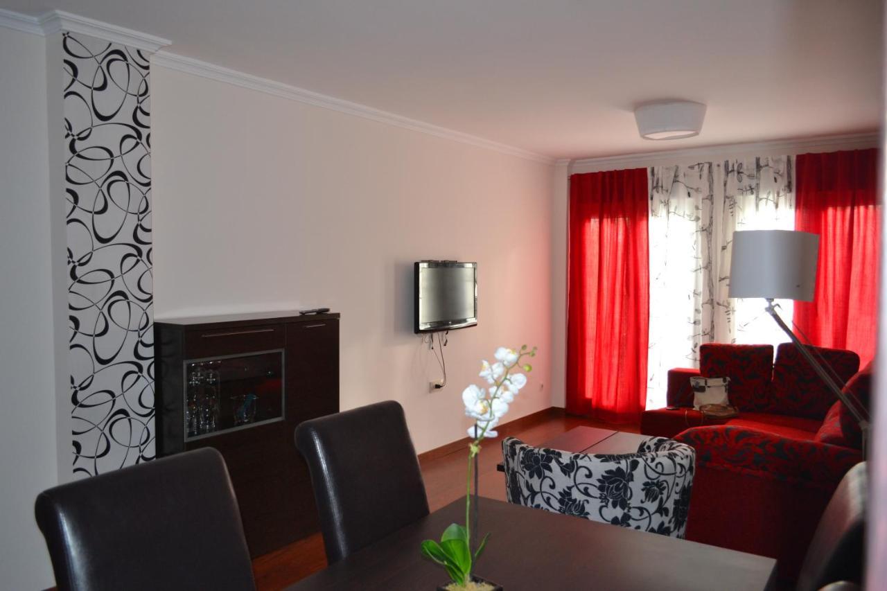 Apartamento Acueducto, Tres Dormitorios Y Parking Gratis Mérida Luaran gambar