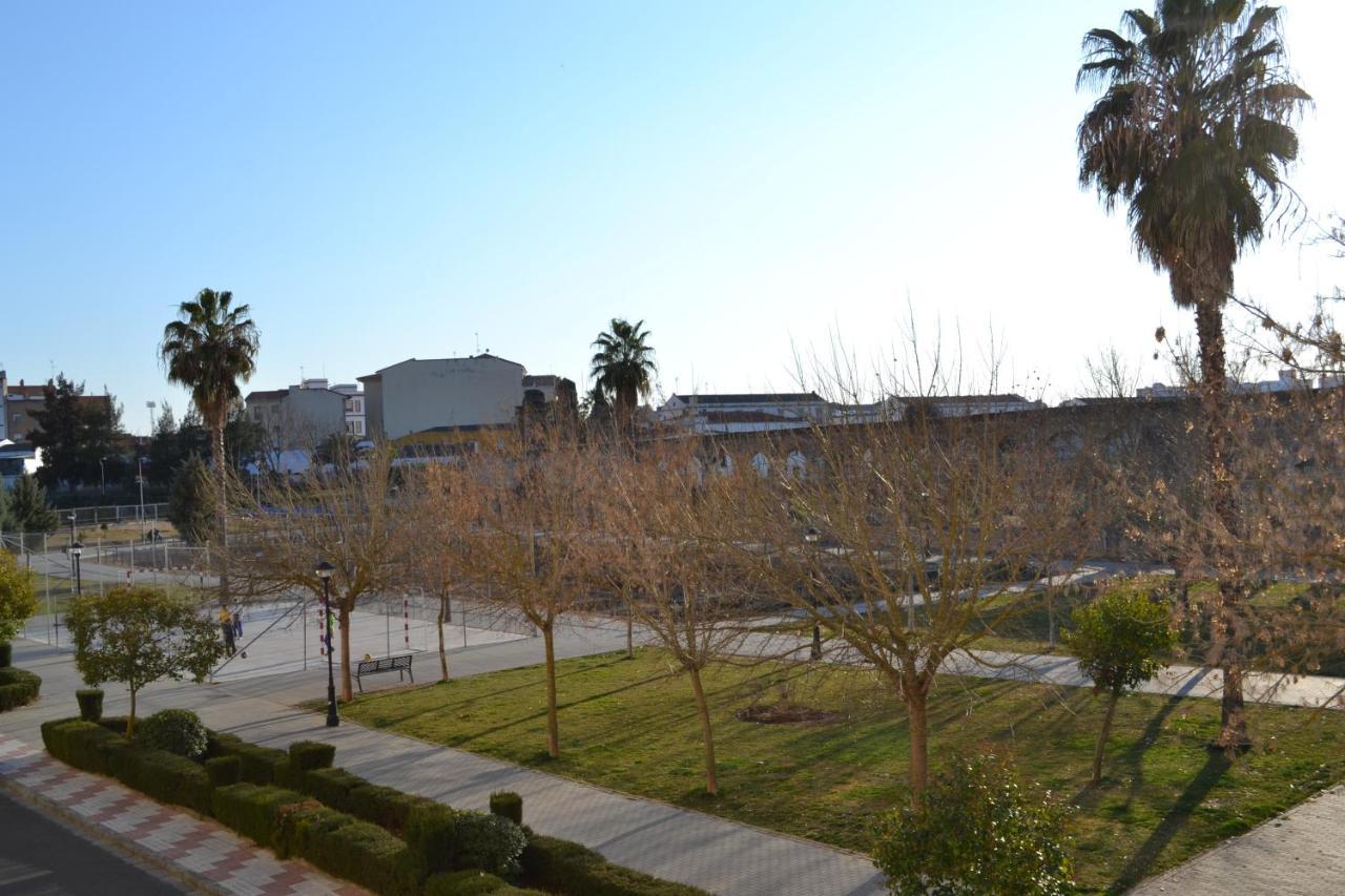 Apartamento Acueducto, Tres Dormitorios Y Parking Gratis Mérida Luaran gambar